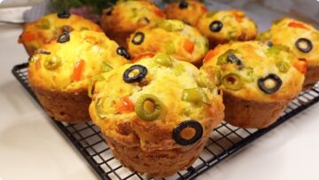 طريقة عمل الكيك المالح كإفطار مميز ومختلف عن التقليدي بدلاً السندوتشات والمعجنات