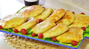 خبز بحشوة البطاطس والجبنة