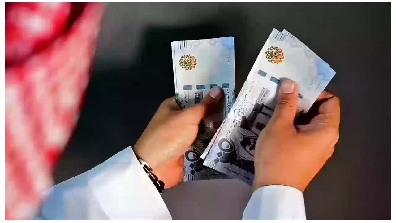 هل يتم صرف راتبين للضمان الاجتماعي علاوة سنوية هذا الشهر 1445 في السعودية