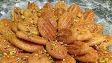 “أسرع وألذ حلوي” طريقة عمل حلوى رموش الست بطريقة سهلة وطعم زي المحلات