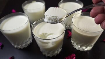 طريقة عمل الزبادي البيتي بقوام كريمي ناعم أحلى من الجاهز بكتير