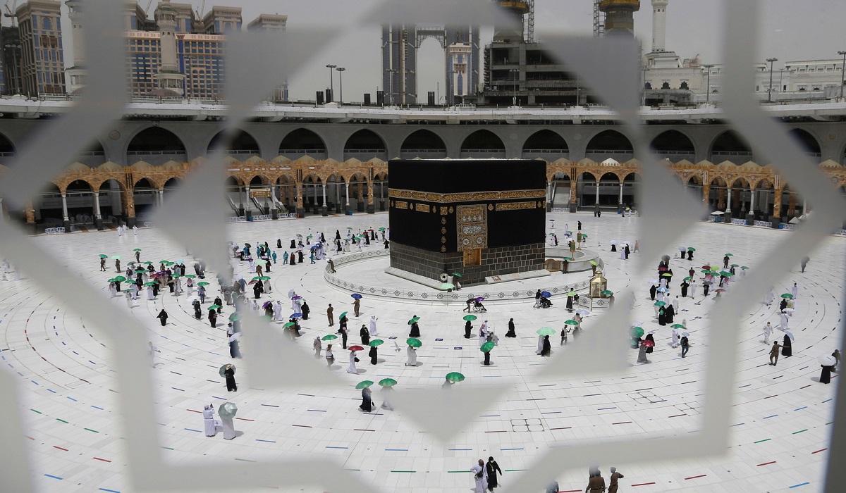 الهيئة العامة للعناية بشؤون الحرمين تبث الدروس والمحاضرات العلمية من المسجد الحرام إلى العالم 2 الهيئة العامة للعناية بشؤون الحرمين تبث الدروس والمحاضرات العلمية من المسجد الحرام إلى العالم