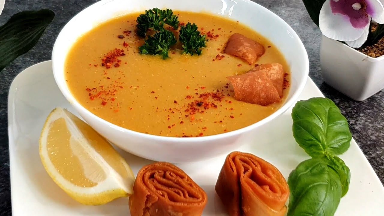 شوربة العدس على أصولها زي كبار المطاعم العالمية.. طعمها يجننن! 5 شوربة العدس على أصولها زي كبار المطاعم العالمية.. طعمها يجننن!