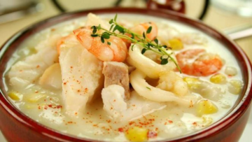 الشتاء ده محتاج شوربة السي فود عشان البيت كله يتدفى اعمليها دلوقتي بأقل الإمكانيات والكل هيدعيلك
