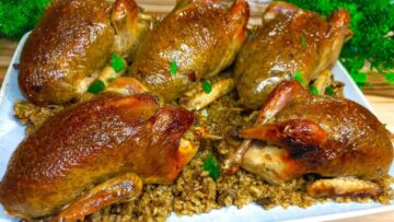 طريقة عمل فراخ محشي بالأرز بتتبيلة روعة وبطعم شهى ولذيذ