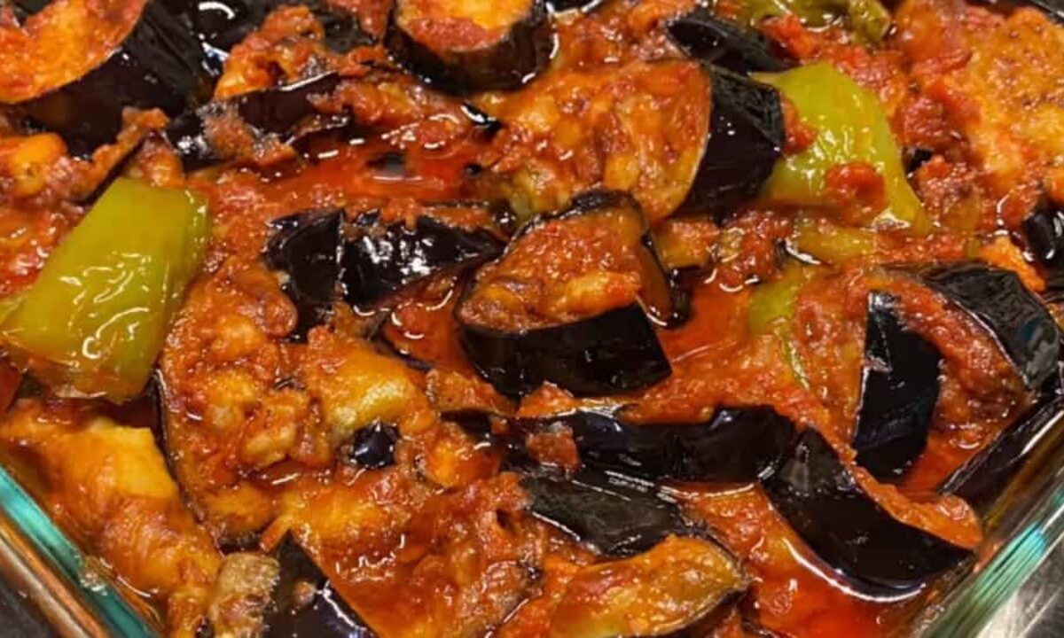 بالطريقة المصرية أعملي المسقعة بالصلصة على أصولها بطعم ومذاق لذيذ ويجنن 5 بالطريقة المصرية أعملي المسقعة بالصلصة على أصولها بطعم ومذاق لذيذ ويجنن