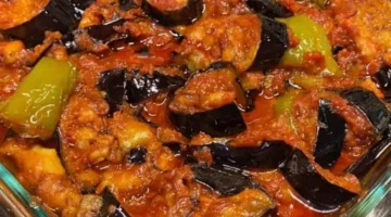 طريقة عمل المسقعة بالباذنجان