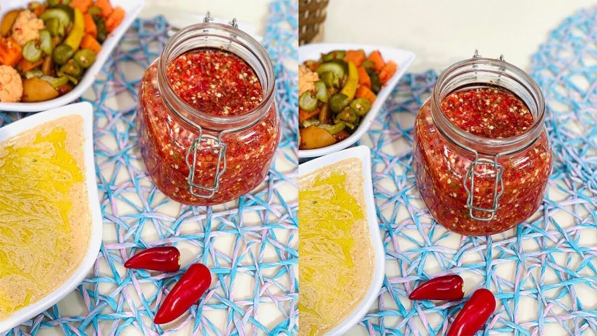 الطعم إدمااااان.. طريقة عمل هريسة الشطة وسر حفظها لسنة قدام في مطبخك من غير ما تغير طعمها 5 الطعم إدمااااان.. طريقة عمل هريسة الشطة وسر حفظها لسنة قدام في مطبخك من غير ما تغير طعمها