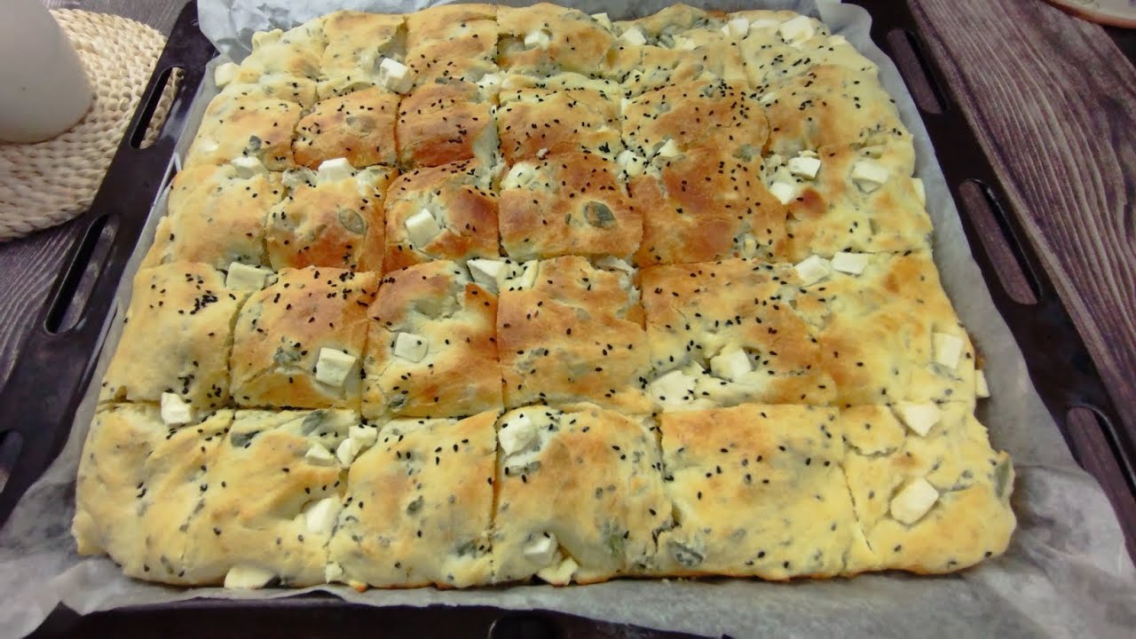 فطيرة الجبنة والزعتر الأخضر بحجم عائلي 2 فطيرة الجبنة والزعتر الأخضر بحجم عائلي