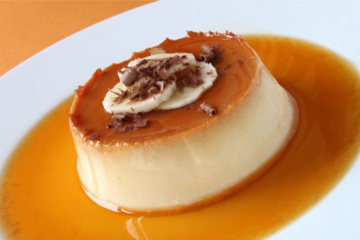 حلى سريع.. اعملي الكريم كراميل بالموز بأبسط المكونات وأيسر الخطوات 5 حلى سريع.. اعملي الكريم كراميل بالموز بأبسط المكونات وأيسر الخطوات