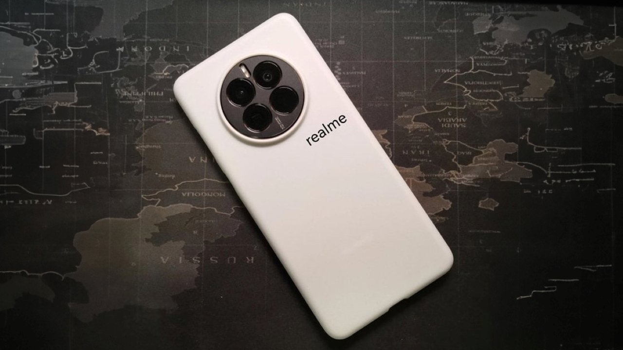 صاحب الأعمال الشاقة لمن يريد هاتف بقوة شحن 100 واط وبطارية 5400 هاتف Realme GT5 Pro ومعرفة سعره العالمي 5 صاحب الأعمال الشاقة لمن يريد هاتف بقوة شحن 100 واط وبطارية 5400 هاتف Realme GT5 Pro ومعرفة سعره العالمي