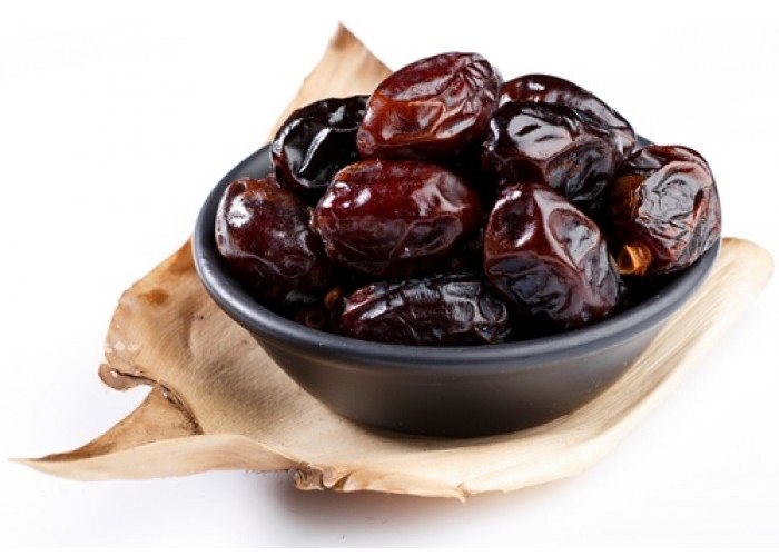هذا ما سيحدث لجسمك عند تناول العجوة.. وهؤلاء ممنوعون من تناولها 5 هذا ما سيحدث لجسمك عند تناول العجوة.. وهؤلاء ممنوعون من تناولها