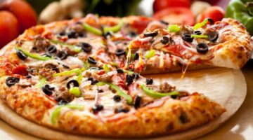 1146294 food meat pizza cuisine dish produce italian food european food pizza cheese tarte flamb e pepperoni