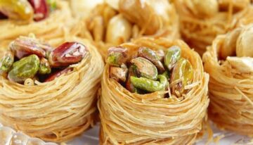 أستعدي لضيوف رمضان…أفضل طريقة لعمل كنافة عش البلبل في المنزل حضريها بأقل التكاليف