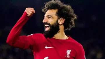 محمد صلاح يفاجئ الجميع… الفرعون يبلغ إدارة ليفربول بقراره الأخير