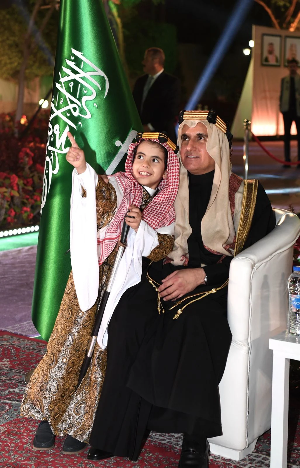 تصل لـ 4 أيام.. مدة إجازة اليوم الوطني 94 للقطاع الخاص والحكومي والطلاب 2024