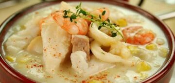 طريقة عمل شوربه السي فود في المنزل بطعم أطيب من مطاعم السمك