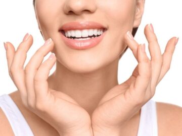 احصلي على أجمل ابتسامة بأسنان بيضاء بوصفات طبيعية في المنزل وغير مكلفة