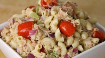 47 115203 tuna pasta recipe 700x400