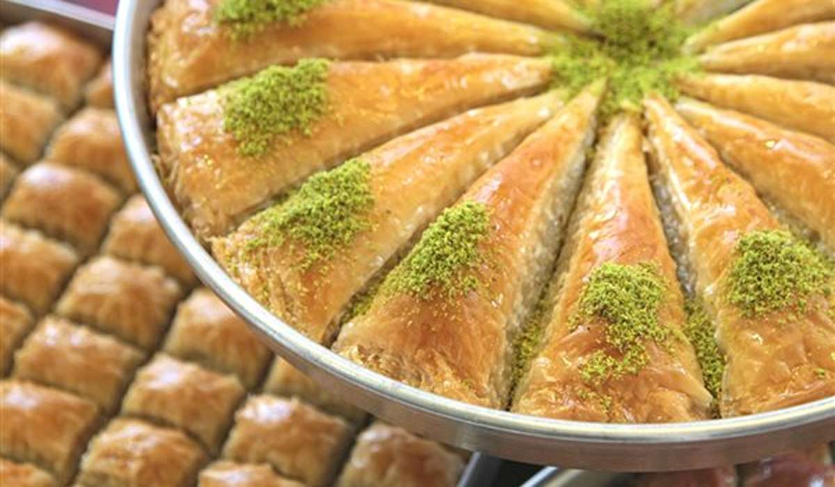 هتبقى شيفه بجد في رمضان..عمل الجلاش بالكاسترد اولادك هيطلبوها كل يوم
