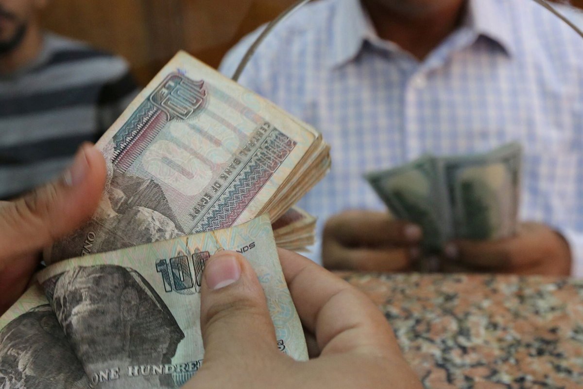 هل سيتم صرف مرتبات شهر مارس بالزيادة الجديدة قبل رمضان… والمواعيد المحددة للصرف