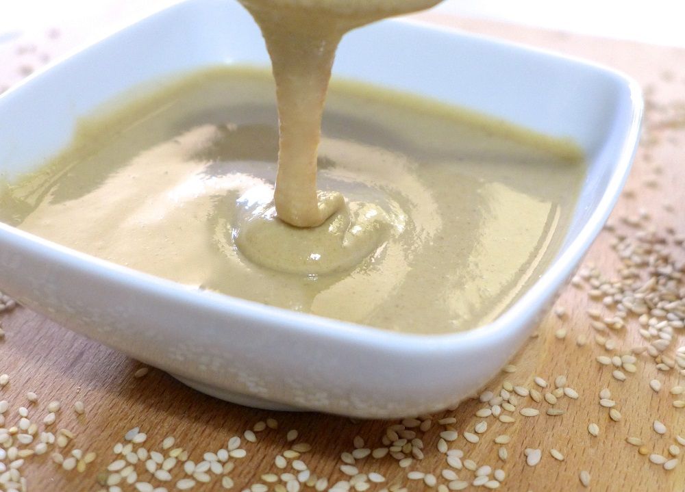 طريقة عمل الطحينة الجاهزة في المنزل بأقل التكاليف وبطعم احلي من المطاعم 2 طريقة عمل الطحينة الجاهزة في المنزل بأقل التكاليف وبطعم احلي من المطاعم
