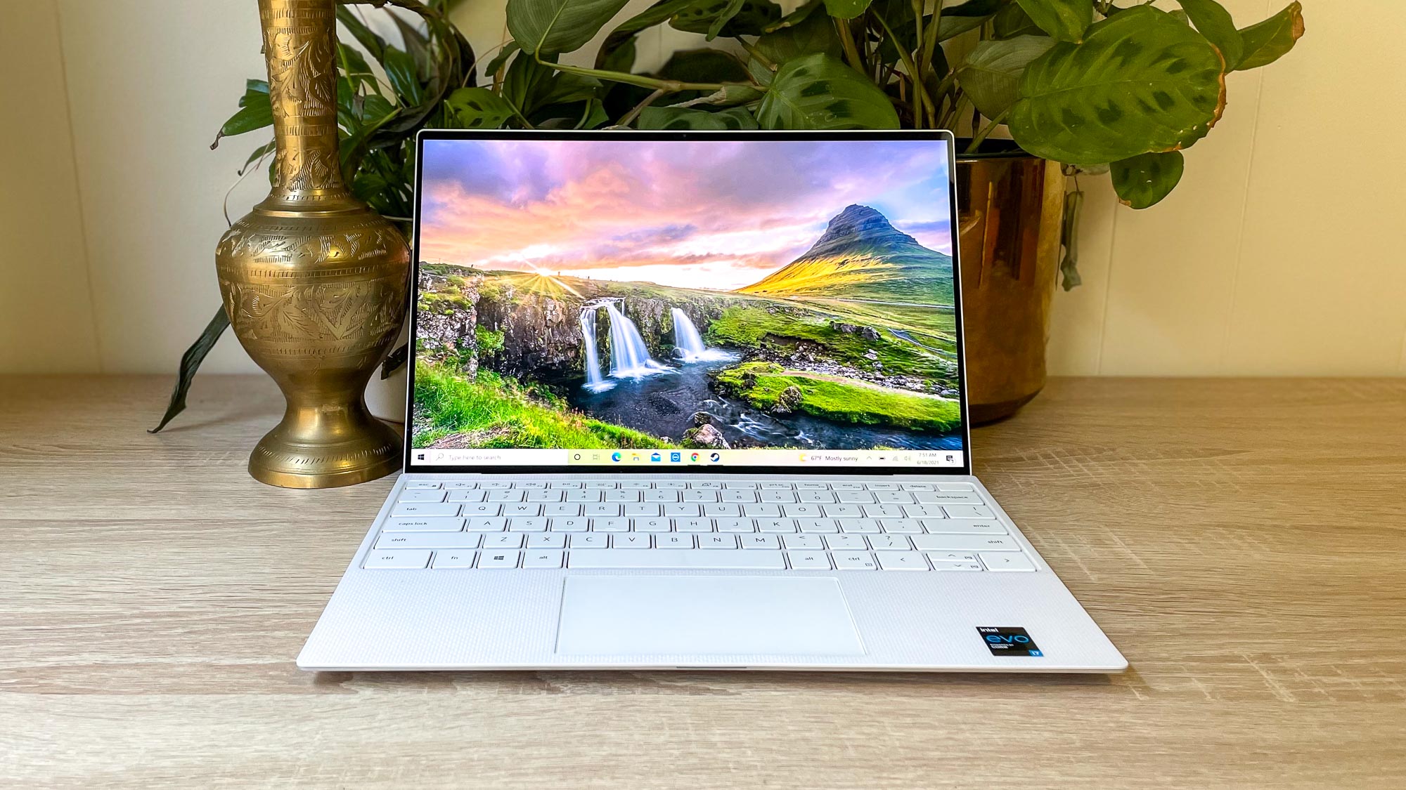 "dell" اللاب توب الأمريكي إكس بي إس 13 أوليد الذي يتميز بسلاسة عالية في الاداء 5 “dell” اللاب توب الأمريكي إكس بي إس 13 أوليد الذي يتميز بسلاسة عالية في الاداء