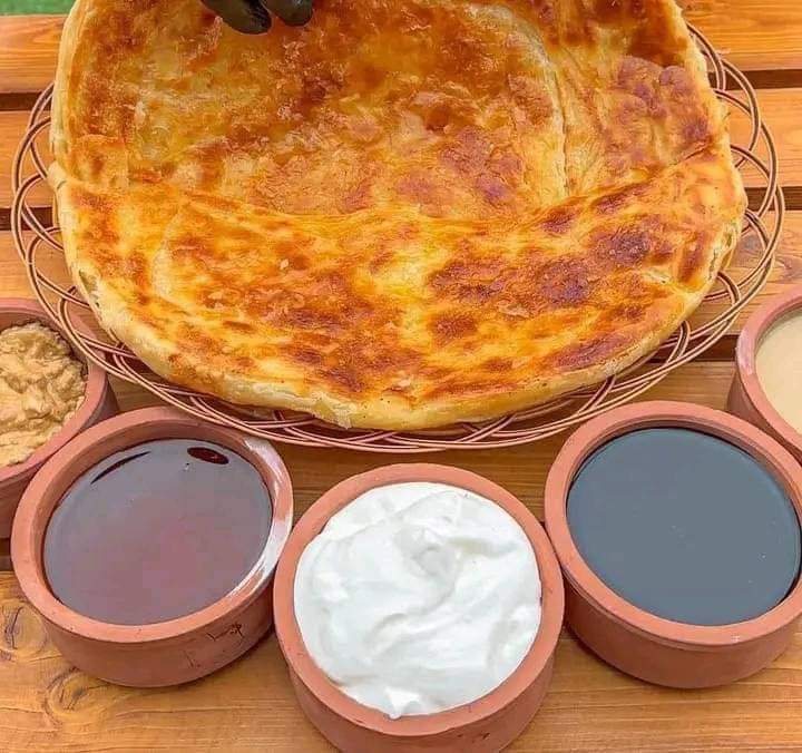 الفطير المشلتت بالجلاش مورق وهش وصفة سهلة وسريعة في دقائق 8 الفطير المشلتت بالجلاش مورق وهش وصفة سهلة وسريعة في دقائق