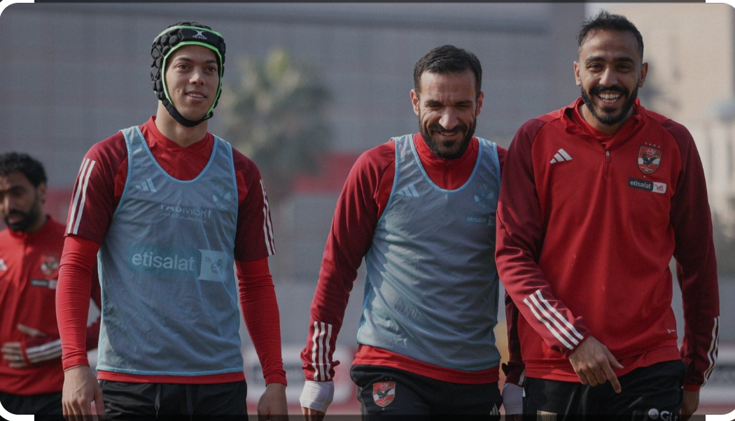 عاجل.. غياب نجم الأهلي عن مباراة شباب بلوزداد الجزائري بسبب الإصابة