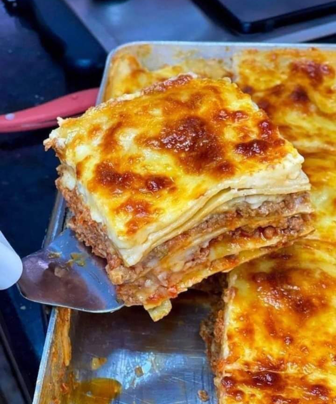 بطريقة طهاة أشهر المطاعم أعملي اللازانيا بخطوات بسيطة وجددي أطباقك 5 بطريقة طهاة أشهر المطاعم أعملي اللازانيا بخطوات بسيطة وجددي أطباقك