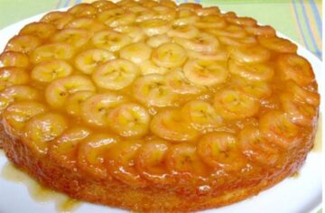 طريقة عمل كيكة الموز الهشة والطرية بطعم لا يقاوم
