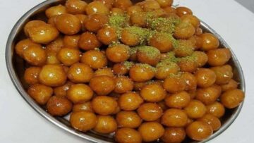 طريقه عمل الزلابية المقرمشة زي بتاعة الحلواني وأخلي .. سر الحلويات المقرمشة