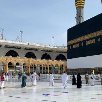 خطوات بسيطة للتسجيل في منصة نسك العمرة لعام 1445