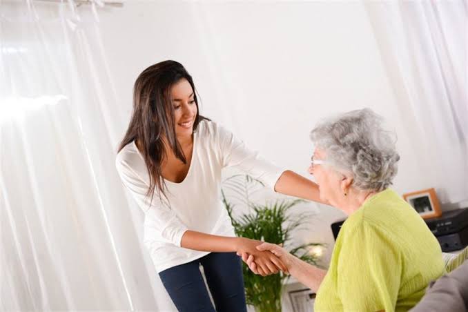 عشان تفضل شباب على طول.. نصائح مجربة لكبار السن لتثبيت الوزن والحفاظ على الصحة 3 عشان تفضل شباب على طول.. نصائح مجربة لكبار السن لتثبيت الوزن والحفاظ على الصحة