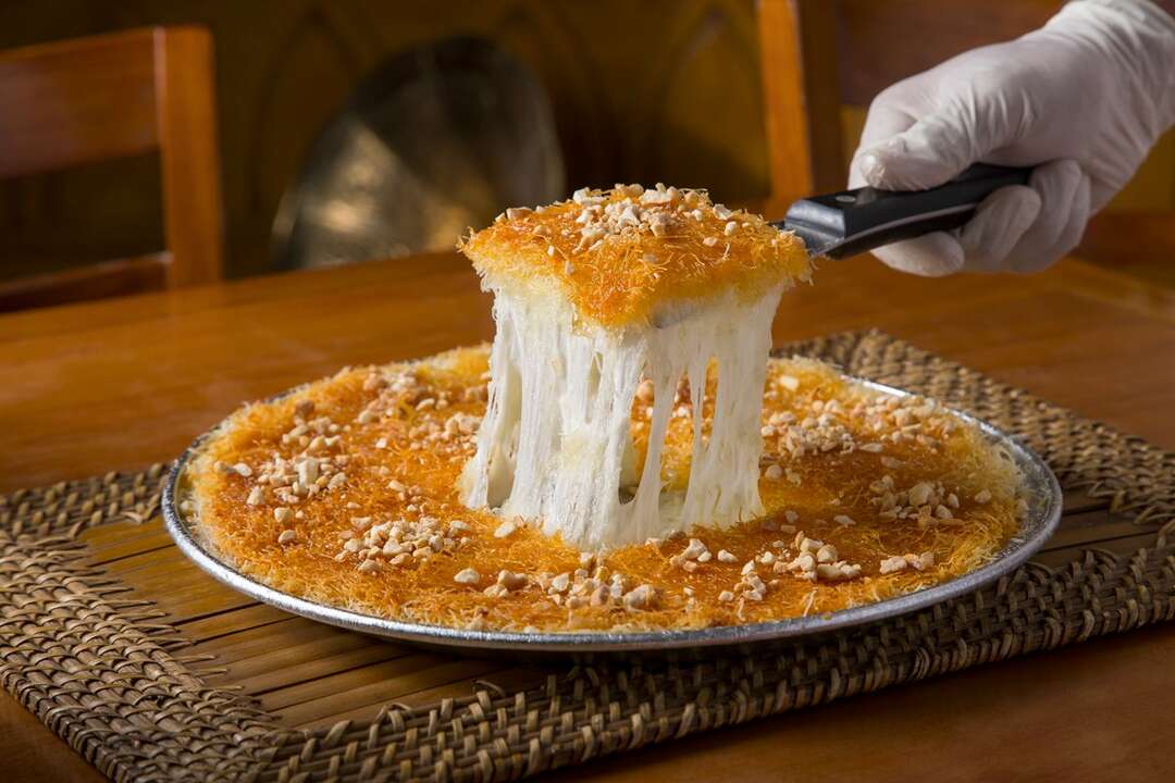 حلويات رمضان وجمالها.. افضل طريقة لعمل كنافة الباونتي في البيت..!! 5 حلويات رمضان وجمالها.. افضل طريقة لعمل كنافة الباونتي في البيت..!!