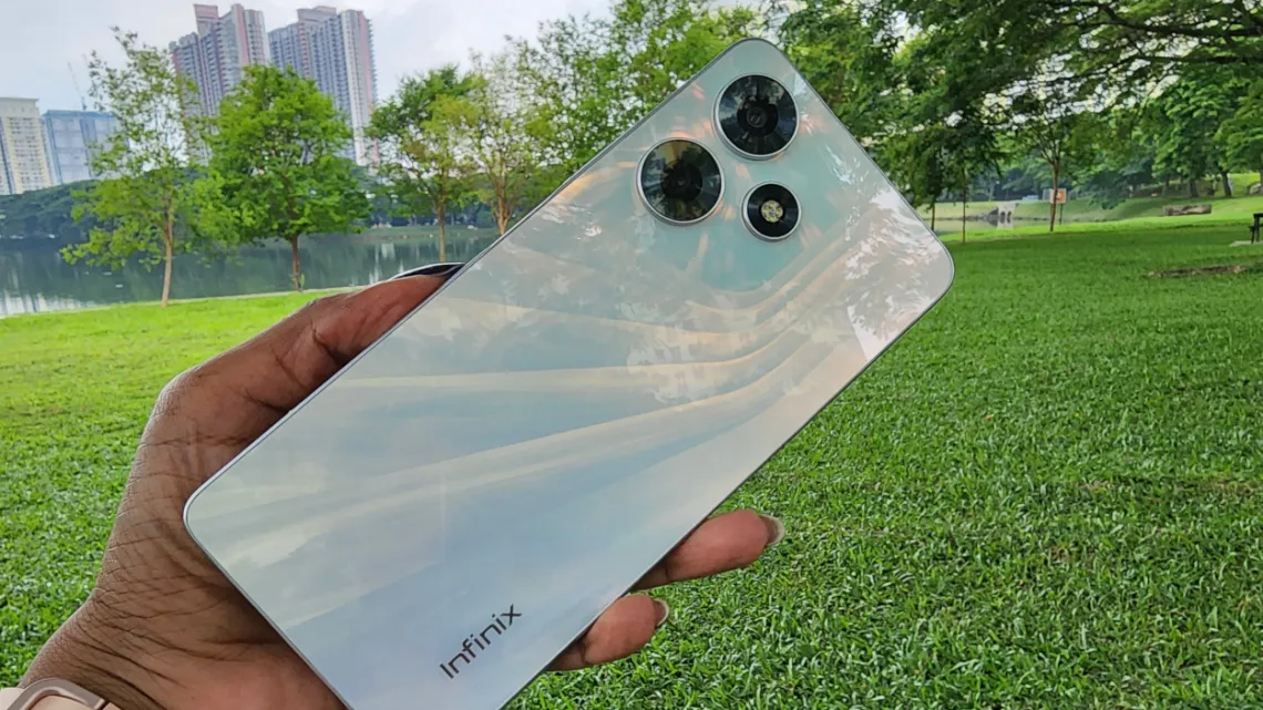 مواصفات هاتف Infinix Hot 30