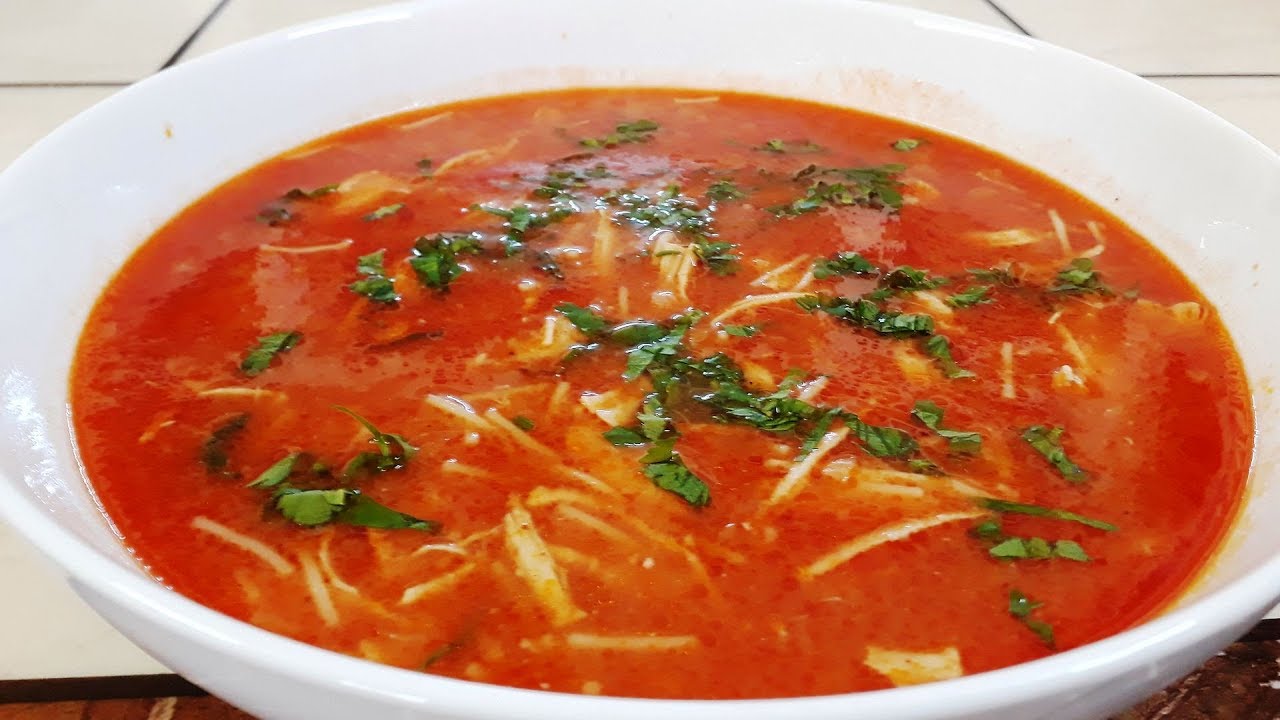 “شوربة الفطار السريعة”.. طريقة عمل شوربة الشعيرية بالطماطم بطعم روووعة وخطوات بسيطة