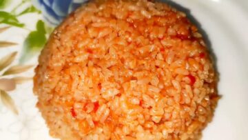 طريقة عمل الأرز بالطماطم الأكلة الموفرة ذات الطعم المختلف
