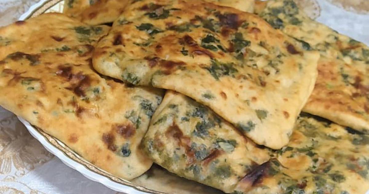 طريقة عمل فطيرة الزعتر والجبنة الصحية ذات الطعم المختلف 5 طريقة عمل فطيرة الزعتر والجبنة الصحية ذات الطعم المختلف