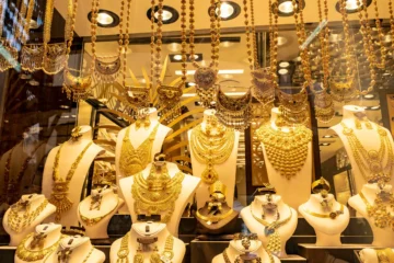 عيار 21 بكام النهاردة.. سعر الذهب اليوم الثلاثاء 27 فبراير 2024 في مصر تراجع ملحوظ وفرص متميزة