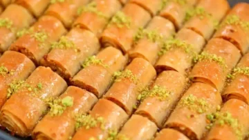 طريقة عمل أصابع الجلاش بالكنافة بمكونات بسيطة وسهله
