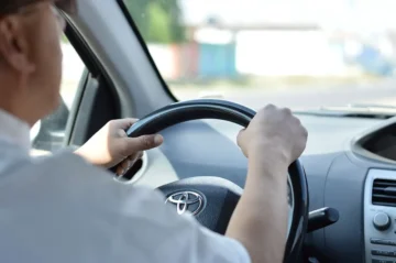 خطوات إصدار إقامة جديدة لسائق خاص