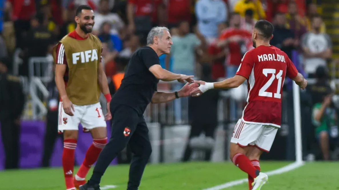 موقف كولر من بيع نجم الدفاع والهجوم في الاهلي في الميركاتو القادم 2 موقف كولر من بيع نجم الدفاع والهجوم في الاهلي في الميركاتو القادم