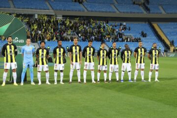 مدرب اتحاد جدة يكشف سبب استبعاد كريم بنزيما امام نافباخور الاوزبكي