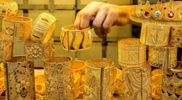 الذهب يضرب مجدداً ويفاجىء الجميع وعيار 21 يسجل هذ الرقم