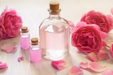 من زمان والورد معروف بجماله ورائحته العطرة، لكن هل تعلم أن له فوائد صحية مذهلة أيضًا؟