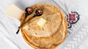 بان كيك بدون حليب e1670145327216