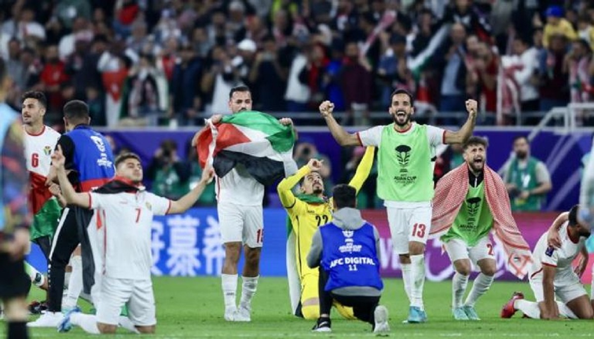 "ريال مدريد وجيرونا ونهائي كأس آسيا" أهم مباريات السبت 10 فبراير 2024 والقنوات الناقلة 2 “ريال مدريد وجيرونا ونهائي كأس آسيا” أهم مباريات السبت 10 فبراير 2024 والقنوات الناقلة