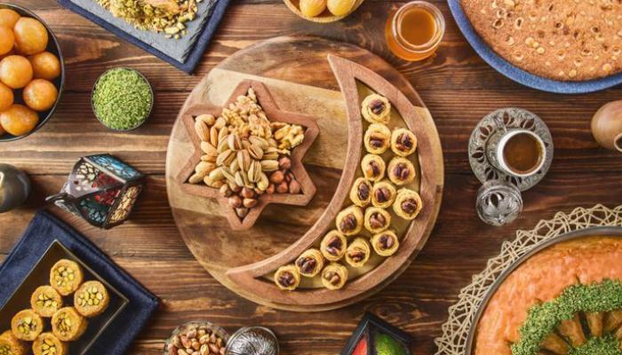 رمضان قرب .. وصفات حلويات على قد الايد بمقادير اقتصادية وسهلة التحضير