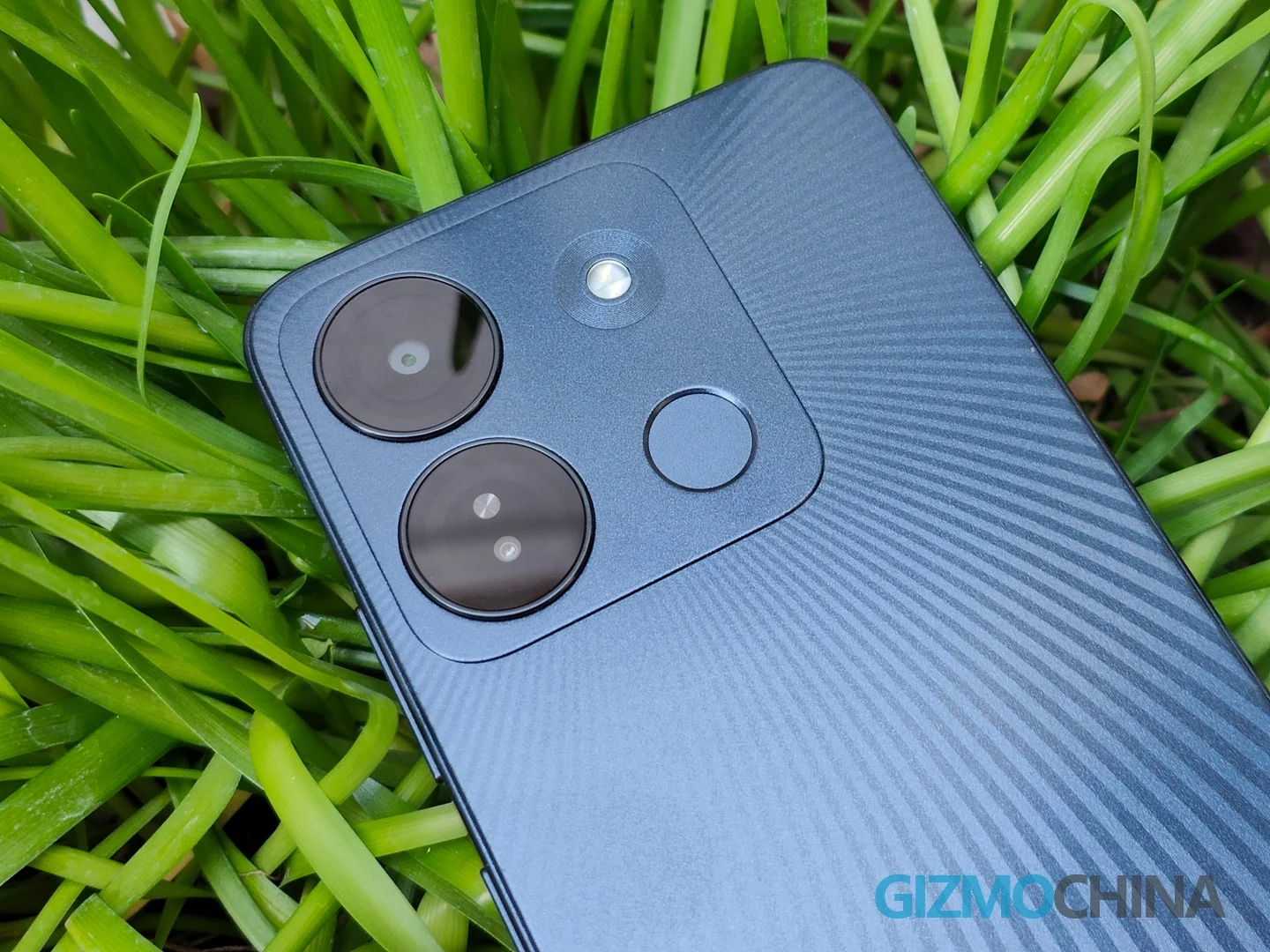 تطلق شركة انفنكس هاتف Infinix Smart 8 Pro للفئة الاقتصادية.. إليك مواصفات الهاتف